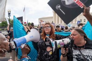 Justice Dept. focuses on violence by protesters at abortion clinics