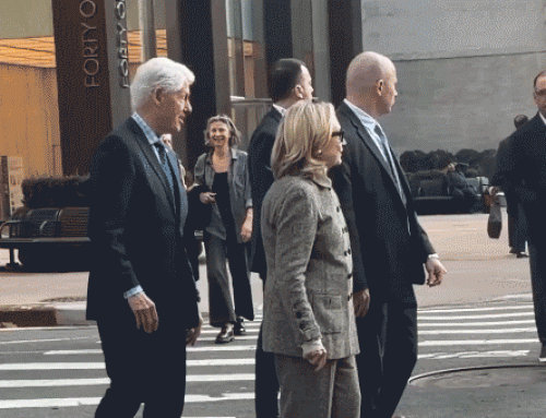 Bill Clinton appears to nudge Hillary toward NYC intersection in viral video Bill Clinton appears to nudge Hillary toward NYC intersection in viral video