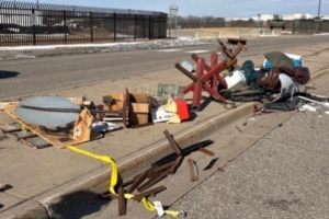 Police make arrests during anti-ICE protest at Whipple Federal Building