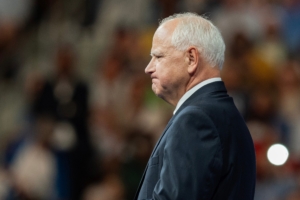 Tim Walz accused of stonewalling key probe as Somali fraud sweeps his state