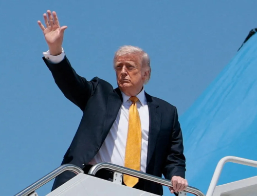 World’s two largest powers prepare to negotiate as Trump heads to Beijing and more top headlines World’s two largest powers prepare to negotiate as Trump heads to Beijing and more top headlines